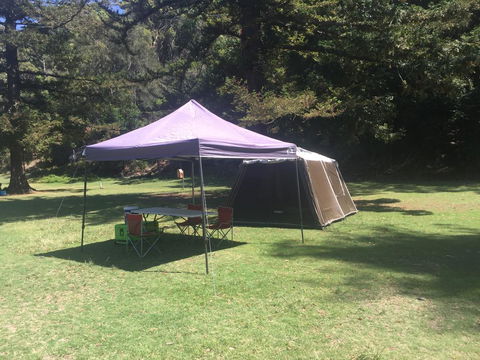 Basin Ku-ring-gai Campsite Set Up - Holiday Jervis Bay 0
