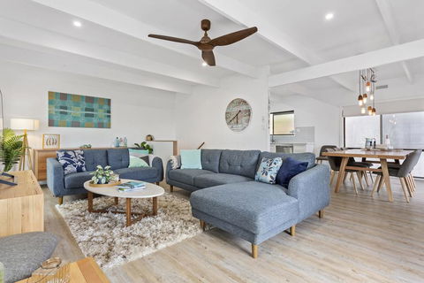 BAYSHORE - DROMANA - Holiday Jervis Bay 2