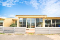 Bayview no 2 - Next to the Beach