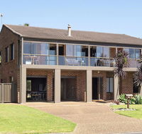 Beach House on Jones Beach - Kiama Accommodation - Holiday Jervis Bay