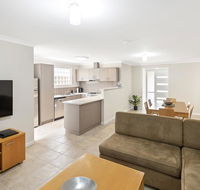 Beach Resort Chalet - Holiday Jervis Bay