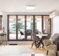 Beachfront Manly Apartment With Parking and Balcony - Holiday Jervis Bay