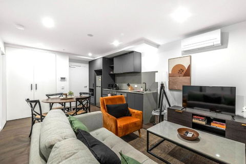 Reid City Escape Modern Stay In ACT - Holiday Jervis Bay 2