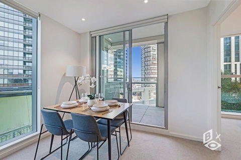 REST COLLECTION Apartments On Collins Docklands - Holiday Jervis Bay 3