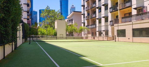 Resort-style Living In Perth CBD - 2X2 Apt - Holiday Jervis Bay 1