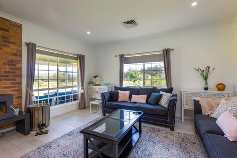 Redims Hill Cottage - Holiday Jervis Bay 1