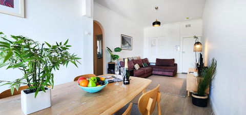 Relaxed Coastal Living With Fantastic Sea Views - Holiday Jervis Bay 2