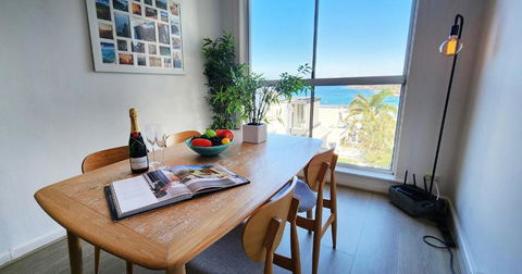 Relaxed Coastal Living With Fantastic Sea Views - Holiday Jervis Bay 0