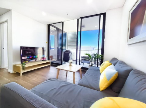 Relaxing 1BR W Pools & SPA, Gym In Olympic Park - Holiday Jervis Bay 3