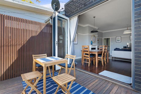 Relaxing Retreat On Earle St, Cremorne Near Attractions - Holiday Jervis Bay 0