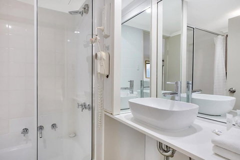 Renovated Stylish Studio - Holiday Jervis Bay 2