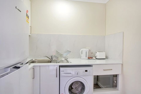 Renovated Stylish Studio - Holiday Jervis Bay 3