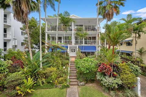 Ribbons Beachfront Apartments Clifton Beach - Holiday Jervis Bay 0
