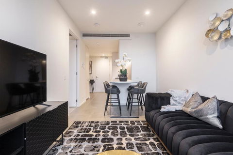 Ritzy Apartment In Iconic Australia 108 With Views - Holiday Jervis Bay 2