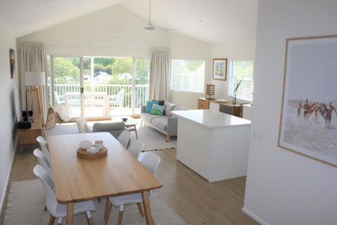 Rivershores - Holiday Jervis Bay 2