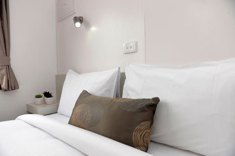 Riverside Cabin Park - Holiday Jervis Bay 2