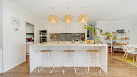 Riviera - Pool & Quick Walk To Centre - Holiday Jervis Bay 2
