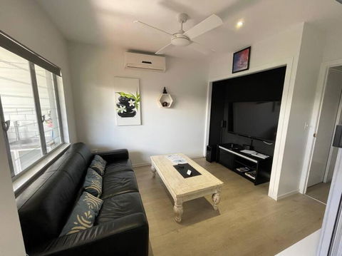 Relax At Trinity Beach Getaway, Blue Lagoon, Trinity Beach - Holiday Jervis Bay 2
