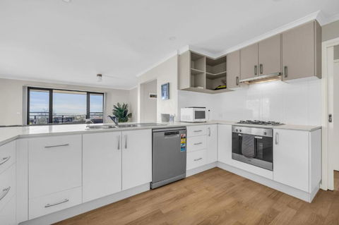 Salty Views - Holiday Jervis Bay 2