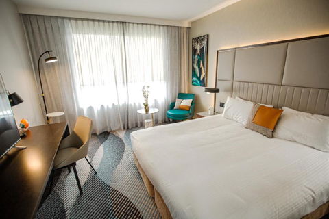 Royal Pacific Hotel - Holiday Jervis Bay 1