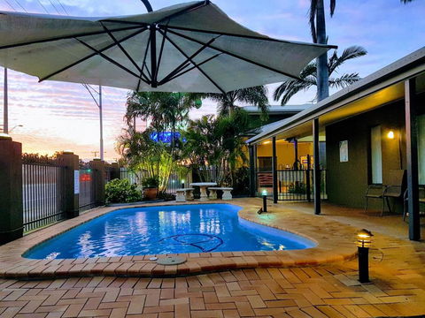 Rockhampton Palms Motor Inn - Holiday Jervis Bay 2