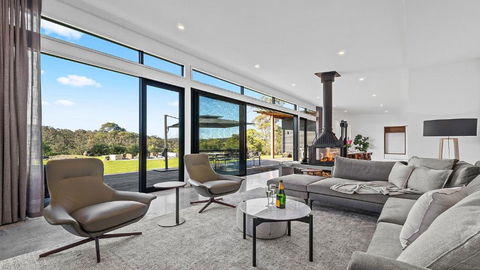 Rockleigh Retreat - Holiday Jervis Bay 1