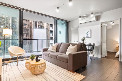 Rooftop Pool 2BR Apt At Marvel Stadium With Free Parking - Holiday Jervis Bay 0