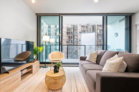 Rooftop Pool 2BR Apt At Marvel Stadium With Free Parking - Holiday Jervis Bay 1