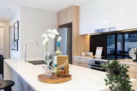 Rooftop Pool Stunning Apartment Queen Street - Holiday Jervis Bay 1