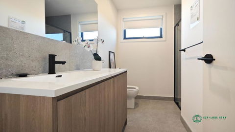 Royalty Living Unit 3 - Holiday Jervis Bay 3