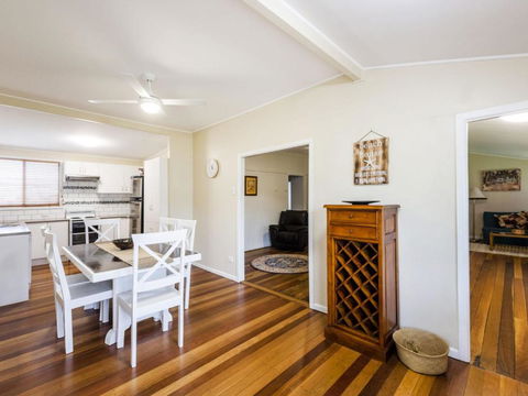 Salt Water Cottage - Holiday Jervis Bay 1