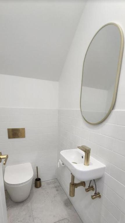 SALTY PALMS By The Sea - TWO - Holiday Jervis Bay 1