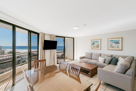 San Simeon 33 - Holiday Jervis Bay 1