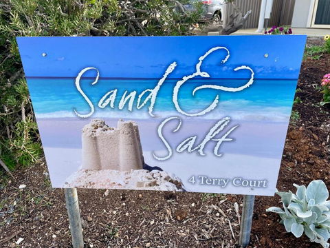 Sand & Salt - Holiday Jervis Bay 1