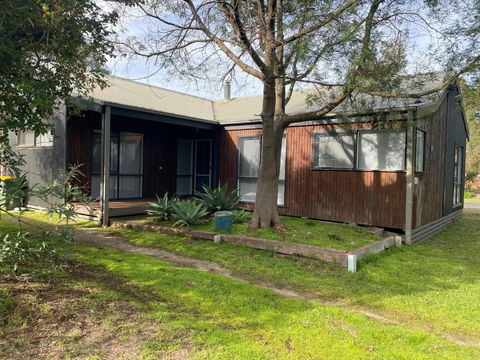 Sanders Beach House - Holiday Jervis Bay 0