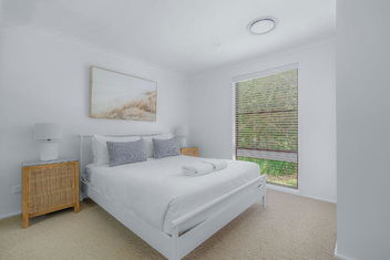 Sandalwood At Huskisson with Holiday Jervis Bay