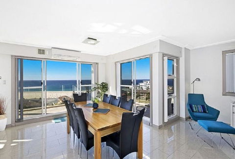 Sandy Cove Apartment The Entrance 31 - Holiday Jervis Bay 0