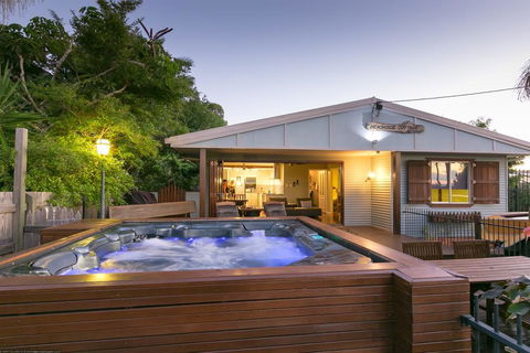 Beachside Cottages - Holiday Jervis Bay 0