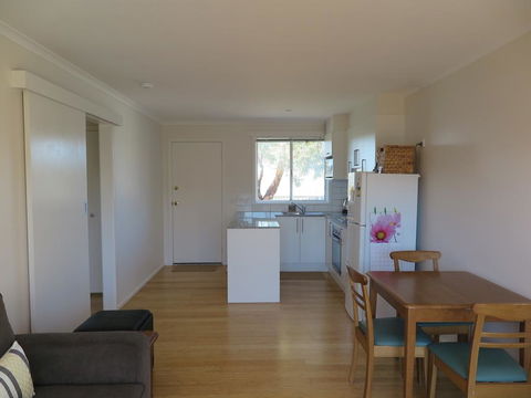 Beachside Rest - Holiday Jervis Bay 2