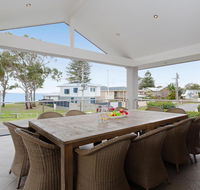 Beauty and the Beach' 88 Foreshore Drive - large home with WIFI  water views - Holiday Jervis Bay