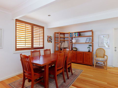 Beauty And The Beach', 88 Foreshore Drive - Large Home With WIFI & Water Views - Holiday Jervis Bay 1
