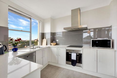 BELLEVUE BELLE - Hosted By: L'Abode Accommodation - Holiday Jervis Bay 3