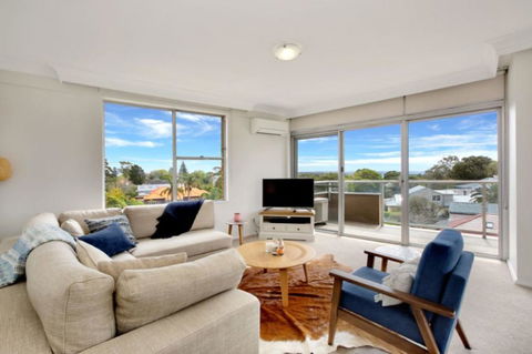 BELLEVUE BELLE - Hosted By: L'Abode Accommodation - Holiday Jervis Bay 0