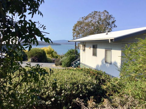 Blue Waters Holiday Cottages - Holiday Jervis Bay 0