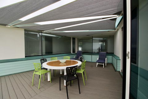 Boathouse - Nearly In The Water And Wonderful Views - Holiday Jervis Bay 2
