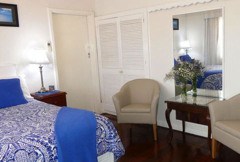 Boathouse Bunbury Bed & Breakfast - Holiday Jervis Bay 1