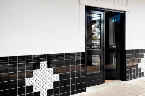 The Royal Hotel, Drouin - Holiday Jervis Bay 3