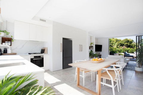 The Treehouse Penthouse - Holiday Jervis Bay 0