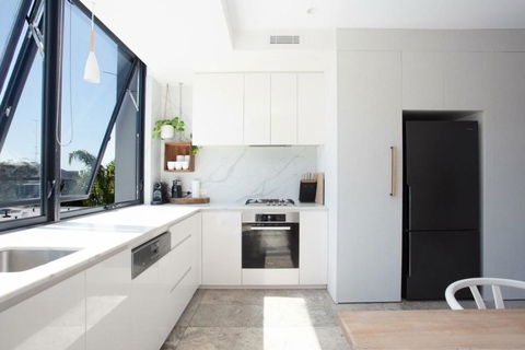 The Treehouse Penthouse - Holiday Jervis Bay 3