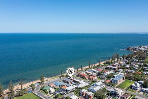 Waterfront Bliss In Margate - 30 Min From Brisbane - Holiday Jervis Bay 3